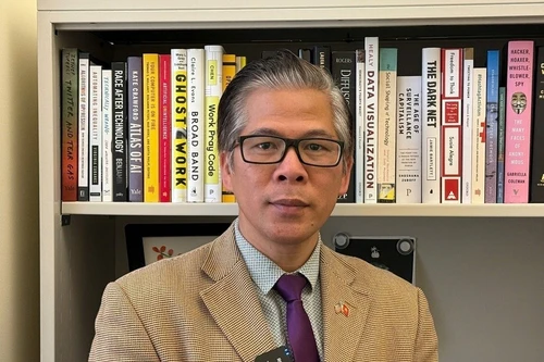 Le Dr. Nguyen Hong Hai, maître de conférences en politique et relations internationales et chercheur de l’Université de Fulbright résident à l'Université américain. Photo : VNA.