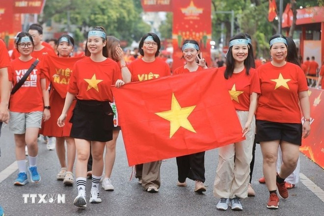 Près de 19.000 vont courir le marathon «Mon Vietnam 2025». Photo : VNA. Près de 19.000 vont courir le marathon «Mon Vietnam 2025». Photo : VNA.