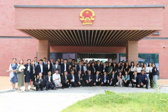 L’Ambassadeur Vu Ho a présidé un événement de sensibilisation et de clarification juridique destiné aux ressortissants vietnamiens résidant en Corée du Sud, organisé à l’Ambassade du Vietnam en Corée du Sud le 6 juillet. Source : Ambassade du Vietnam en R. de Corée 3-54.jpg