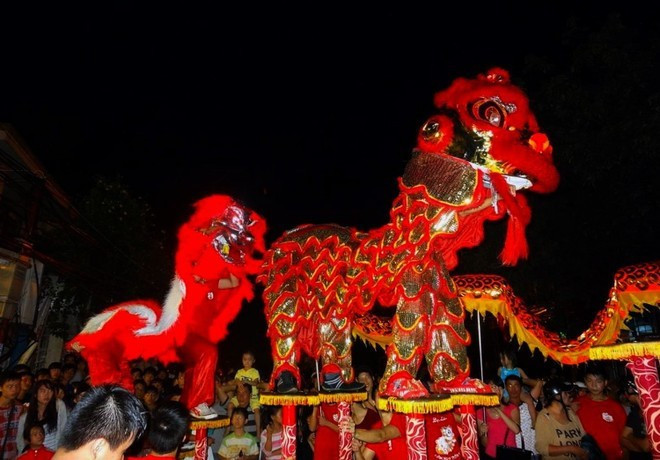 Danse de la licorne à Hoi An. Photo : Vietnam+