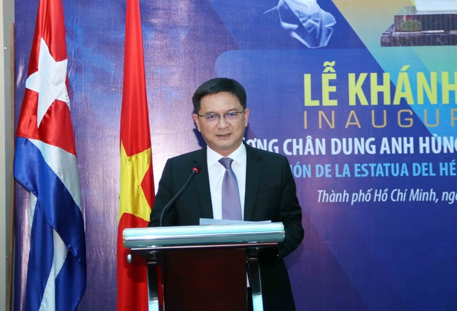 Nguyen Manh Cuong, vice-président du Comité populaire de Ho Chi Minh-Ville, s'exprime lors de la cérémonie. Photo: VNA