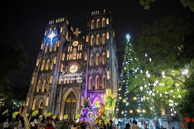 La cathédrale Saint-Joseph de Hanoi à l'approche de Noël 2025. Photo: VNA