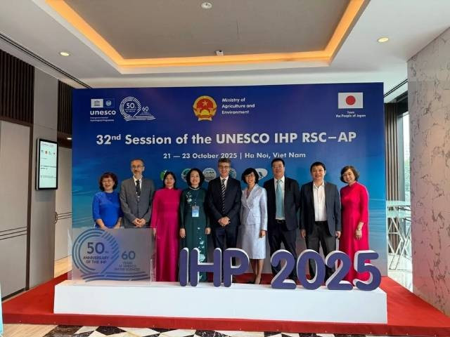 La 32ᵉ réunion du Comité directeur régional (RSC) du Programme hydrologique international (PHI) pour l’Asie-Pacifique. Photo: baoquocte.vn 3-77.jpg