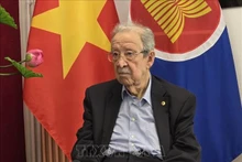L'ancien diplomate et président de l'Association internationale des Amis de la Révolution algérienne, Noureddine Djoudi. Photo : VNA.