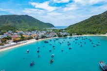 Un coin de la plage de Ninh Van, quartier Dong Ninh Hoa, province de Khanh Hoa. Photo : NDEL.