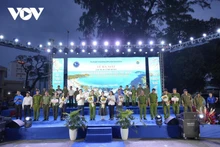 Phu Quôc inaugure une équipe d’intervention rapide du tourisme. Photo : VOV.