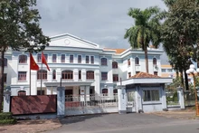 Le Premier ministre Pham Minh Chinh a demandé aux autorités de finaliser rapidement la gestion et la mise en service des bureaux et terrains excédentaires résultant de la réorganisation de l’appareil administratif. Photo : VNA.