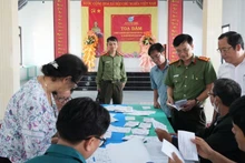 Les préparatifs pour les élections des députés de la XVIe législature de l’Assemblée nationale et des membres des conseils populaires à tous les niveaux pour le mandat 2026-2031 dans la ville de Hue entrent dans la phase finale. Photo : NDEL