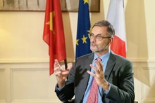 L’ambassadeur de France au Vietnam, Olivier Brochet. Photo : baoquocte.vn