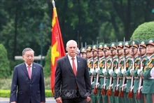 Le secrétaire général Tô Lâm à Cuba (gauche) et Miguel Diaz-Canel Bermudez, Premier secrétaire du Comité central du Parti communiste cubain et président de Cuba. Photo : VNA