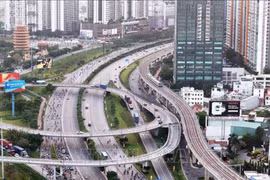Investissements, réformes et infrastructures : nouveaux moteurs de croissance du Vietnam