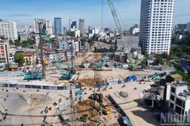 [Photos] Hanoï : le chantier de la future station souterraine S3 du métro prend forme
