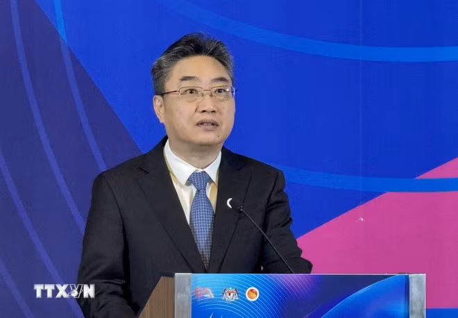 Shi Zhongjun, secrétaire général du Centre ASEAN-Chine (ACC). Photo : VNA.