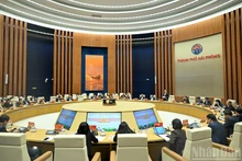 Le président de l'AN inspecte les préparatifs électoraux à Hai Phong