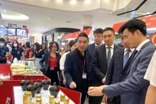 Sous la direction du ministère de l’Industrie et du Commerce, le réseau de promotion commerciale a connu des progrès significatifs. Photo : Congthuong.