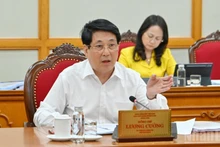 Le président de l'État et membre du Bureau Politique, Luong Cuong, lors de la réunion. Photo : NDEL.