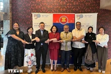 Les ambassadeurs des pays de l'ASEAN en Grèce. Photo: VNA.