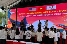 Le Festival d’amitié Vietnam – États-Unis (U.S.-Vietnam Friendship Festival) a été officiellement inauguré dans la soirée du 6 septembre à Ho Chi Minh-Ville. Photo : htv.com.vn