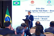 Le Premier ministre Pham Minh Chinh prend la parole lors du Forum d’entreprises Vietnam – Brésil. Photo : VNA.