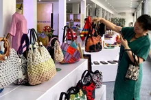 Le secteur de l’artisanat de Hanoï tire parti de l’EVFTA