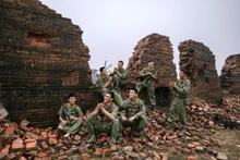 Le film “Mưa đỏ” chaleureusement accueilli par le public international. Photo : QDND.