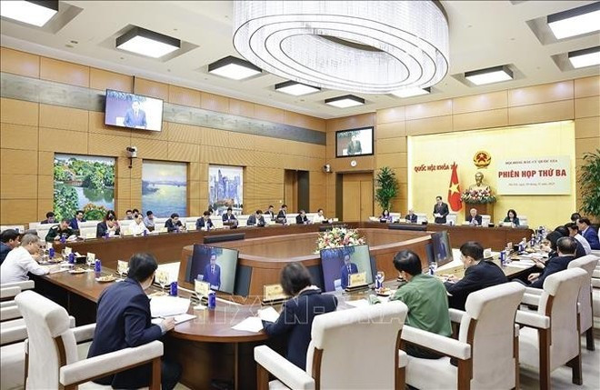 La troisième session du Conseil électoral national. Photo : VNA.