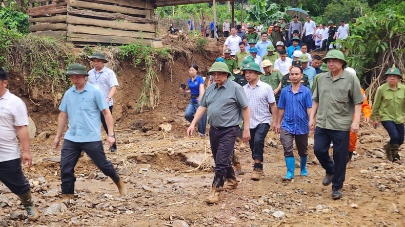 Le Premier ministre Pham Minh Chinh à Xa Dung. Photo: VGP viberimage2025-08-0317-00-39-409-17542154357782125151044.jpg