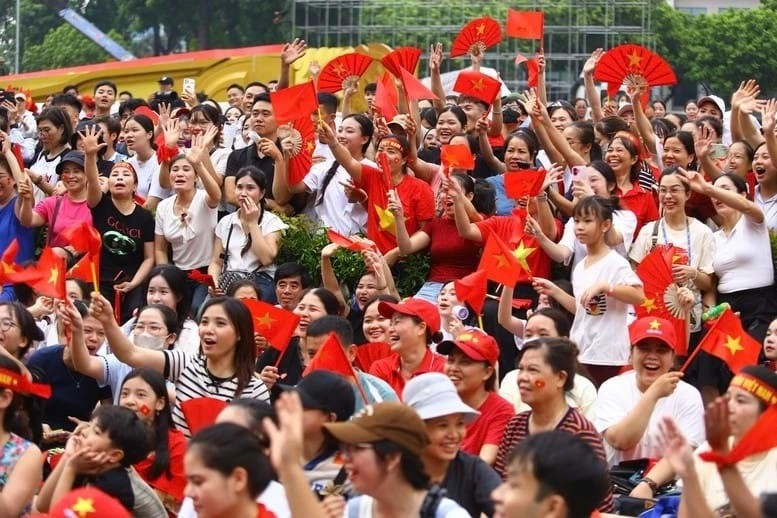 « Notre pays n’a jamais eu une position, un potentiel, un statut et une crédibilité internationale aussi élevés qu’aujourd’hui » khat-vong-tu-cuong-11zon.jpg