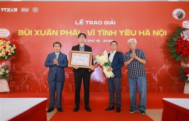 Le Prix Idée récompense le projet de construction de l’Opéra de Hanoi et du parc culturel et artistique à Quang An, Tây Hô. Photo : VNA Le Prix Idée récompense le projet de construction de l’Opéra de Hanoi et du parc culturel et artistique à Quang An, Tây Hô. Photo : VNA