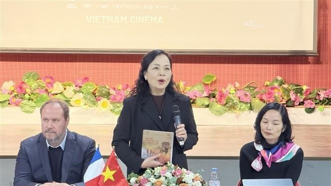 Ngo Phuong Lan, présidente de la VFDA, prend la parole lors de l&apos;événement. Photo: VNA