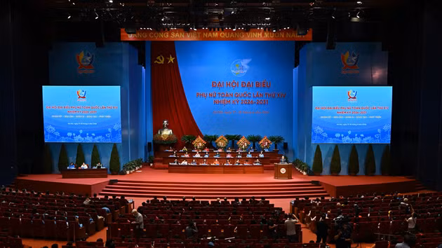 Le XIVe Congrès national de l’Union des femmes du Vietnam s’ouvre à Hanoï. Photo : Nhân Dân.