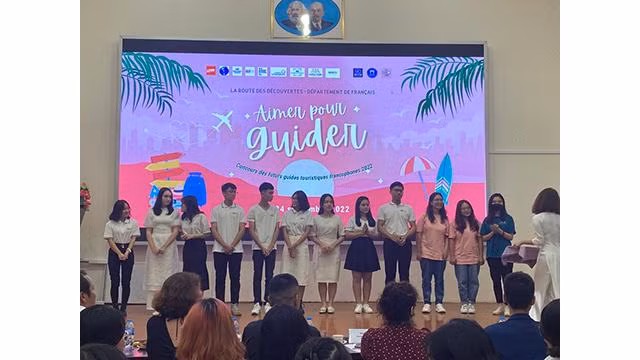 La finale du concours "Aimer pour guider" s'est tenue le 24 septembre à Hanoï. Photo : Mai Quynh/CVN 