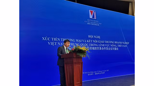 L'directeur adjoint du Département de promotion du commerce, Lê Hoàng Tài, s'exprime lors de l'événement. Photo : congthuong.vn 