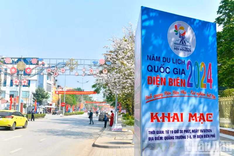 L’Année nationale du tourisme de Diên Biên 2024 liée à la fête des fleurs de bauhinie. Phto : nhandan.vn