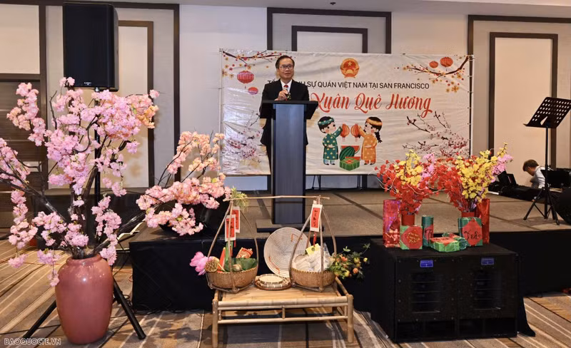 Le consul général du Vietnam à San Francisco, Hoang Anh Tuan, prend la parole. Photo: Consulat général du Vietnam à San Francisco