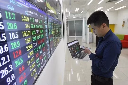 Modernisation et diversification : les enjeux du marché boursier vietnamien