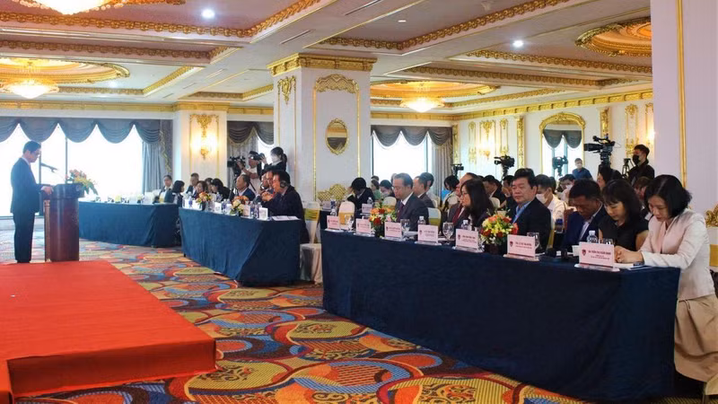 Lors du Forum économique et commercial Vietnam - République de Corée. Photo: thoidai.com.vn