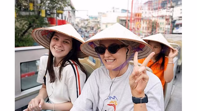 Le concert BlackPink à Hanoi contribuera à attirer les touristes étrangers au Vietnam. Photo : nguoiduatin.vn