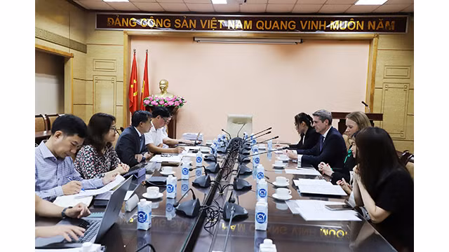 La vue générale de la séance de travail avec la délégation de la compagnie MSD HH Vietnam. Photo : moh.gov.vn