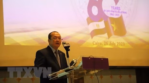  Les relations entre le Vietnam et l’Égypte ont fait de grands progrès au cours des 60 dernières années, a affirmé l’ambassadeur du Vietnam en Égypte, Nguyên Huy Dung. 