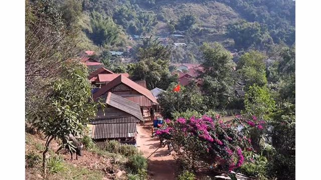 Le Têt « Khụ Sự Chà », Nouvel An traditionnel de la communauté des Hà Nhì (composée des deux groupes, Hà Nhì Lạ Mí et Hà Nhì Cồ Chồ) a lieu à la fin de l'année. Photo : VNA.