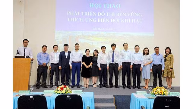 Les délégués lors du séminaire. Photo : thoidai.com.vn