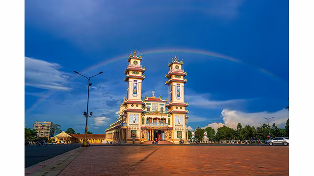 Le groupe d’ouvrages est composé de plus de 100 grandes et petites œuvres architecturales. Photo : hanoimoi.vn