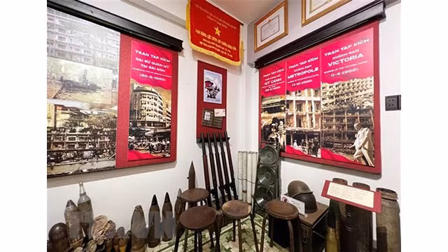 Une collection d’armes du Musée sur les forces spéciales de Saigon-Gia Dinh. Photo : VNA.
