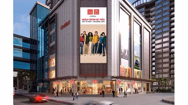 UNIQLO Vincom Bà Triêu est situé dans l'une des zones commerciales les plus anciennes et les plus dynamiques de la capitale. Photo : vneconomy.vn