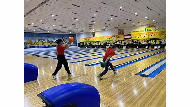 Le tournoi amical de bowling de l'ASEAN 2024, initié par le Vietnam, a réuni 15 équipes. Photo : Ambassade du Vietnam en Egypte