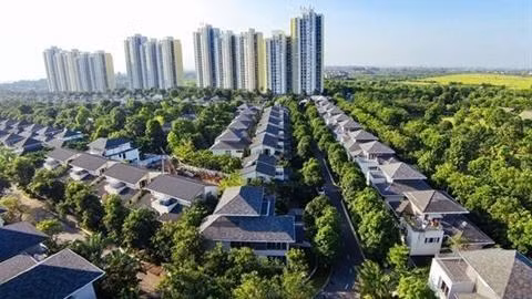 Le quartier urbain Ecopark est noyé dans la verdure. Photo : VNA.