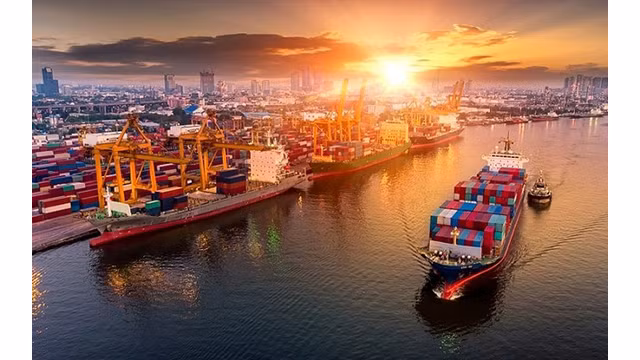 Les partenariats stratégiques entre le Vietnam et les États-Unis reposent sur deux piliers : la confiance stratégique et les avantages stratégiques. Photo: thoidai.com.vn Les partenariats stratégiques entre le Vietnam et les États-Unis reposent sur deux piliers : la confiance stratégique et les avantages stratégiques. Photo: thoidai.com.vn