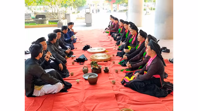 Le chant alterné "Quan ho Bac Ninh" a été officiellement honorée par l'UNESCO en tant que patrimoine culturel immatériel représentatif de l'humanité en 2009. Photo : NDEL. 