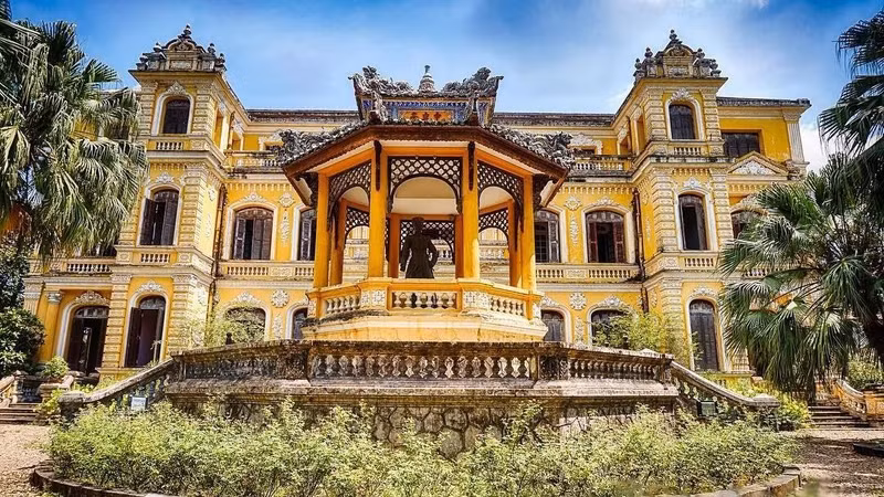 Le palais An Dinh. Photo: thoidai.com.vn